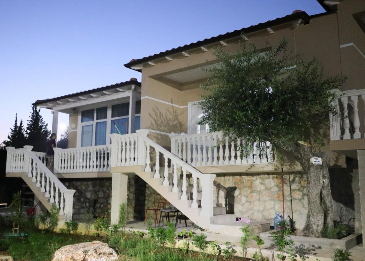 Essos Villas Dhërmi Exteriér fotografie