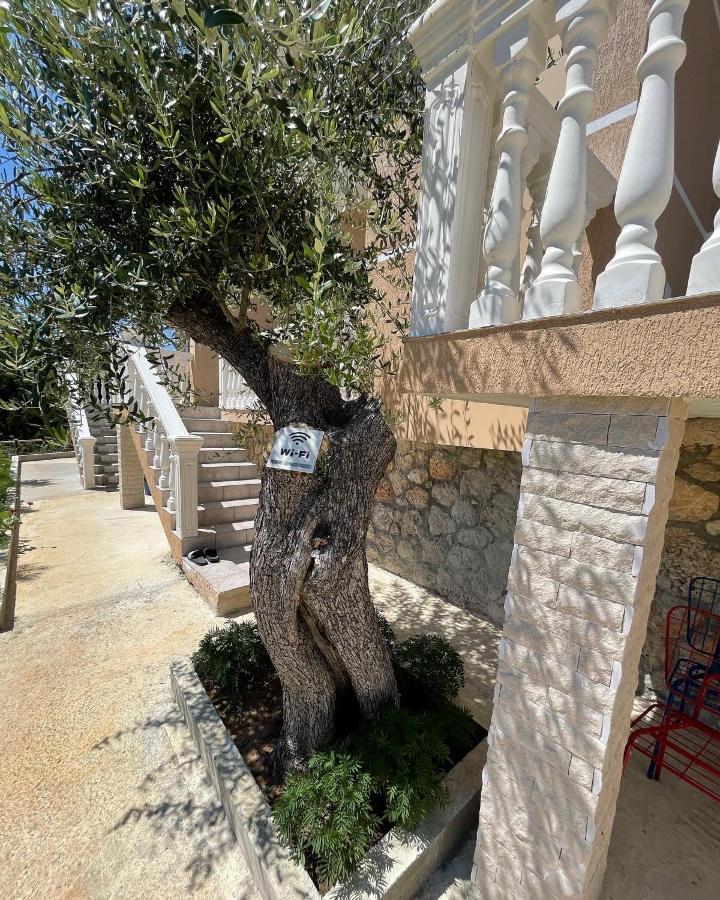 Essos Villas Dhërmi Exteriér fotografie