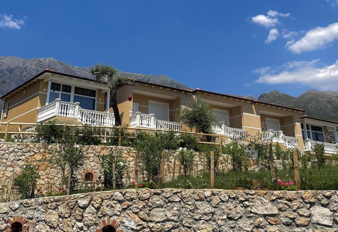 Essos Villas Dhërmi Exteriér fotografie