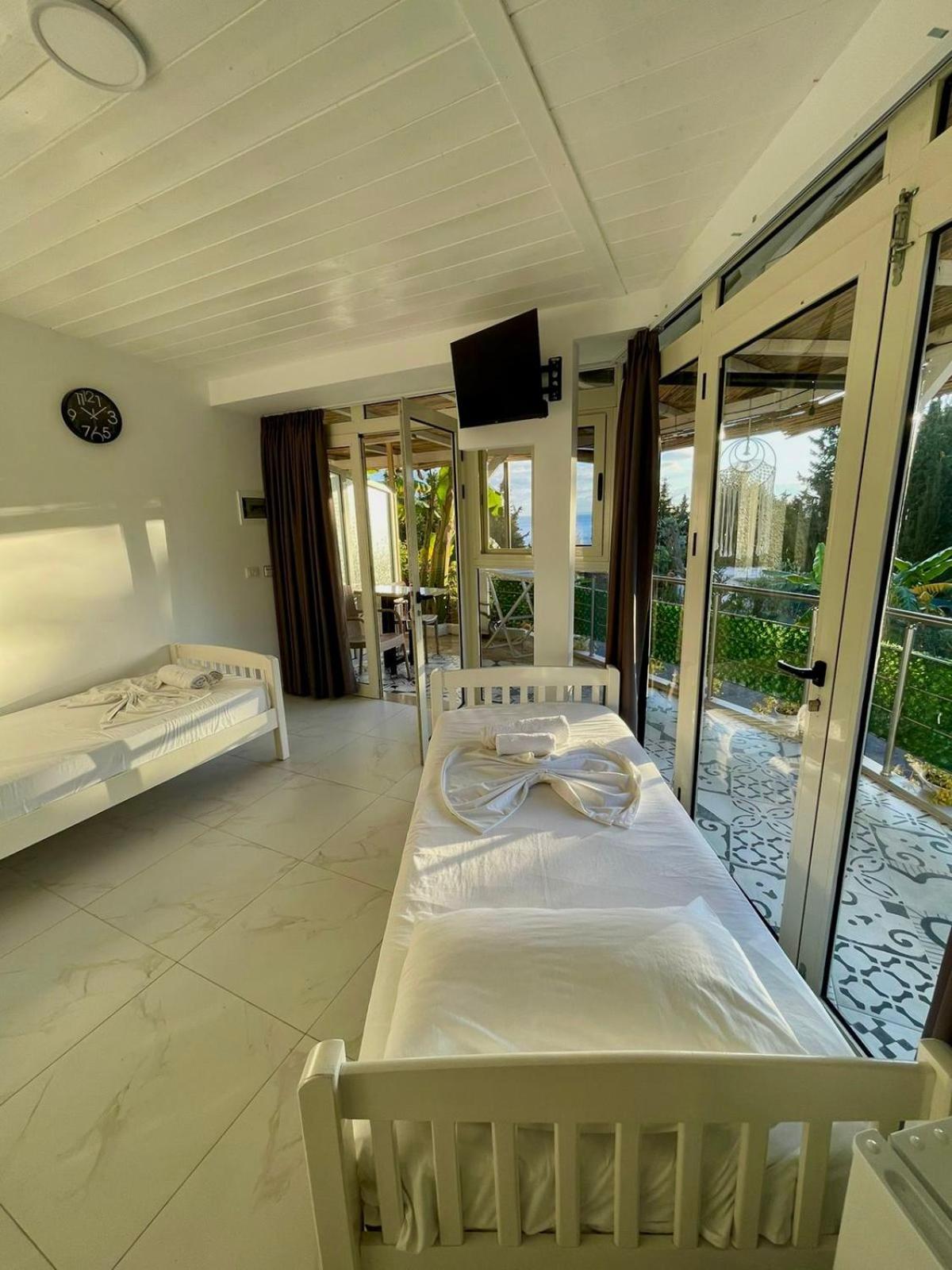 Essos Villas Dhërmi Exteriér fotografie