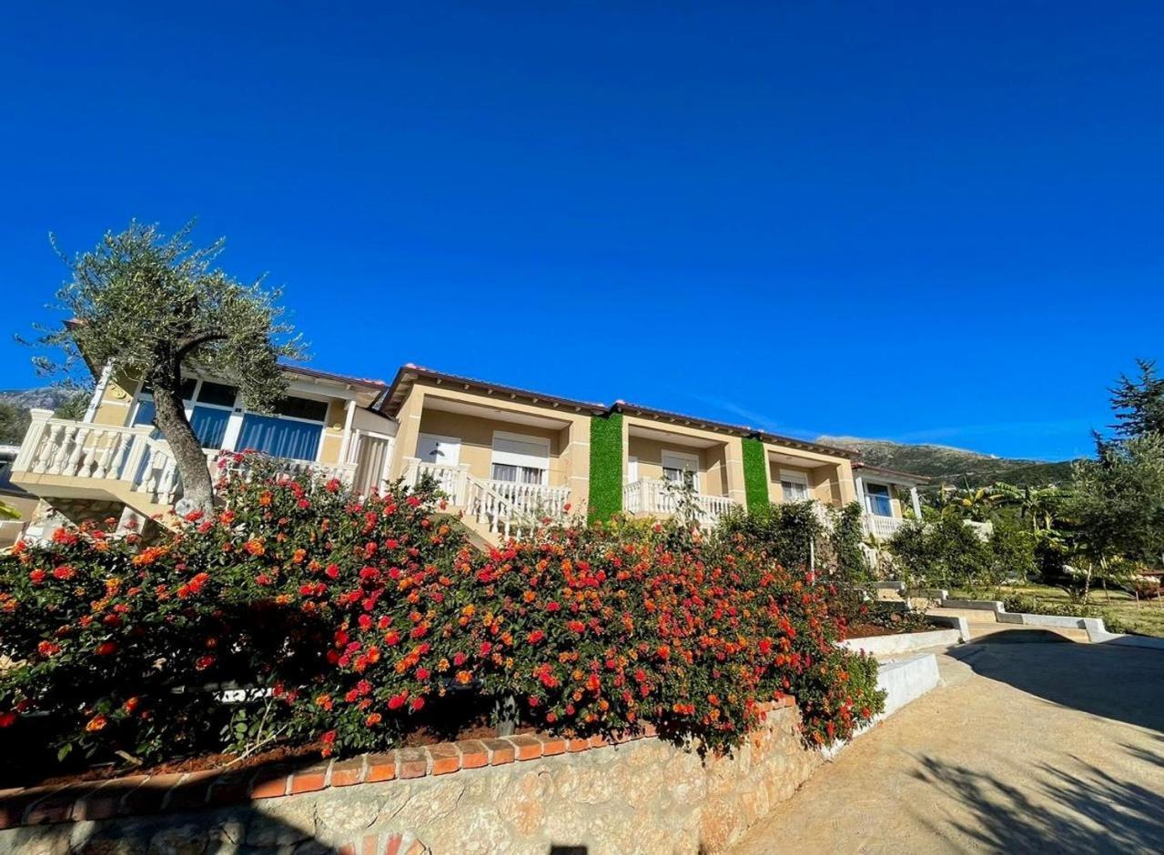 Essos Villas Dhërmi Exteriér fotografie